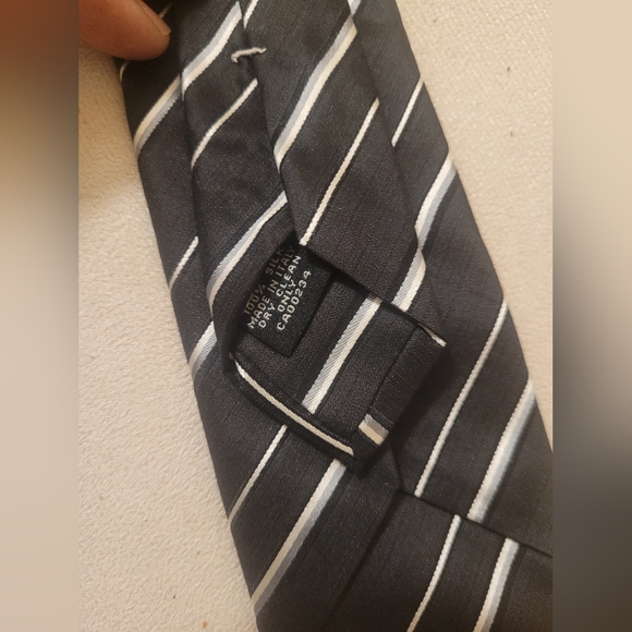 Hudson Room Necktie 100% Silk Black, White & Gray Made Italy - Picture 5 of 8